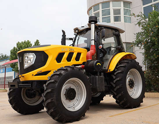 Chalion 210HP/154.4KW Wheeled Tractor